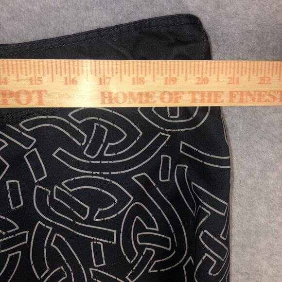 MMA Elite Shorts Mens XL Gray Black Board Skull Wings UFC Boxing Muay Thai Adult - Picture 6 of 12